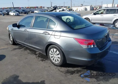 2010 Honda Accord 2.4 Lx z USA, uszkodzony, nr VIN 1HGCP2F37AA090489